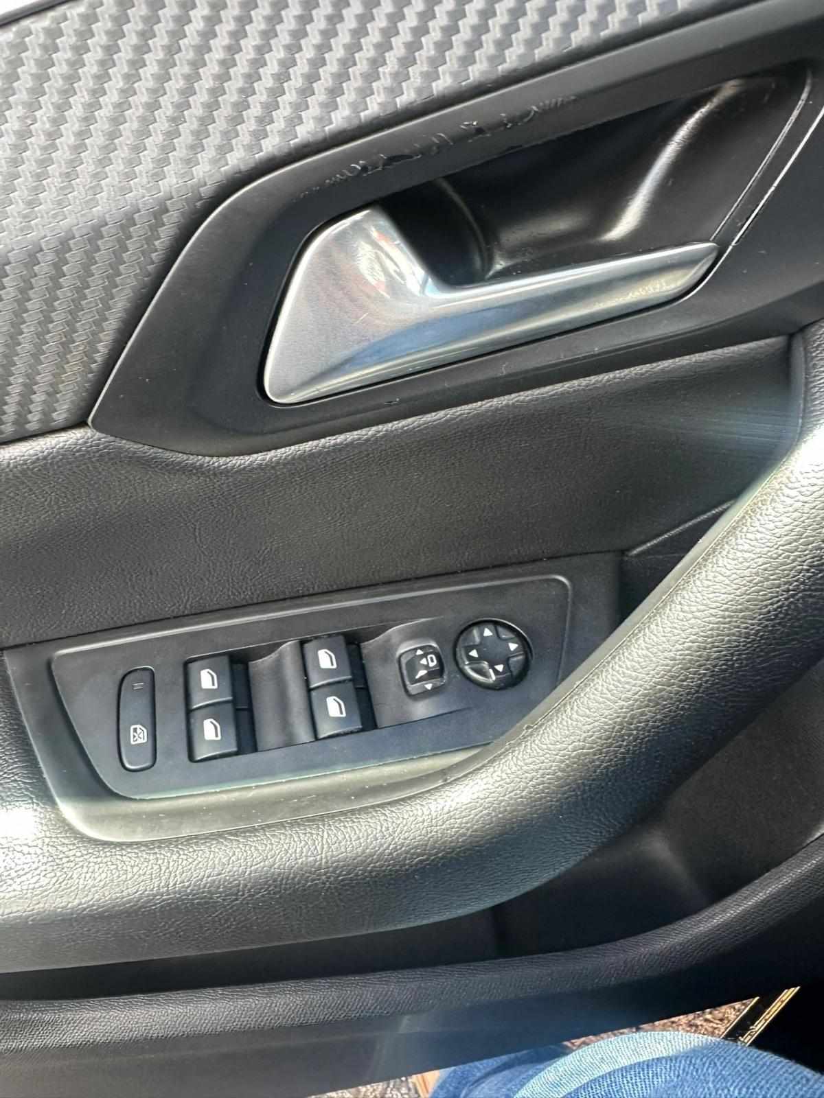 peugeot-508-sw-2019-diesel-1997cc