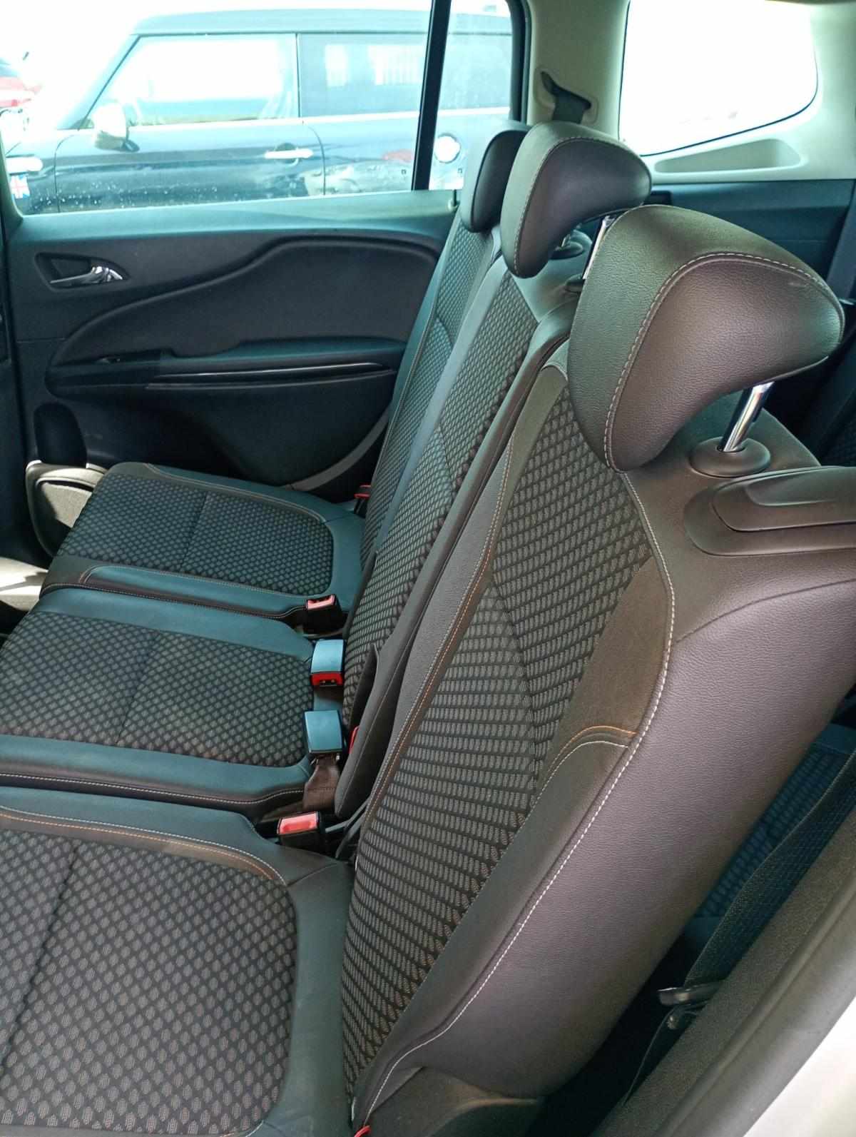 opel-zafira-2018-diesel-1598cc
