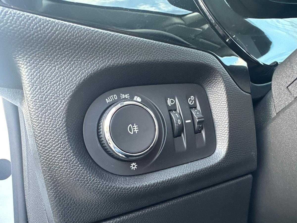 opel-corsa-2020-diesel-1499cc