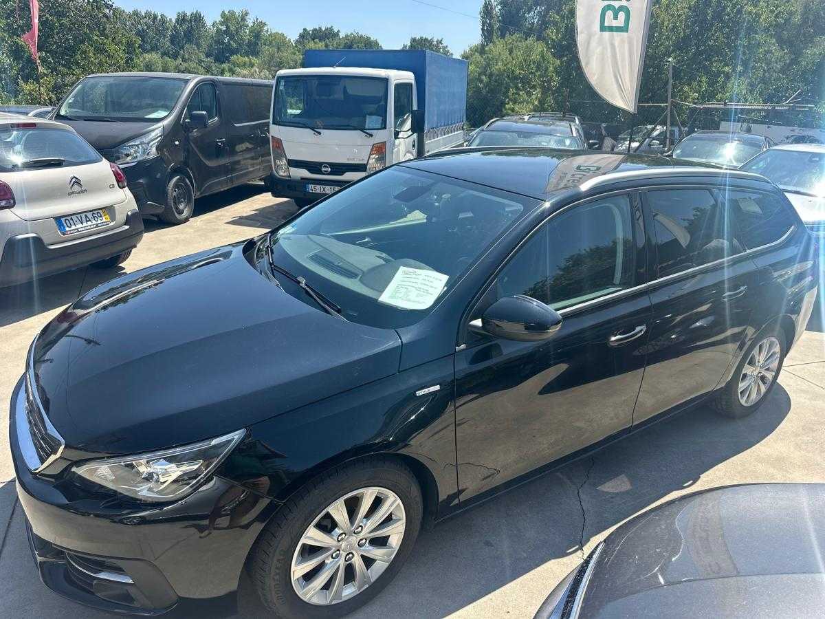 peugeot-308-sw-2020-diesel-1499cc