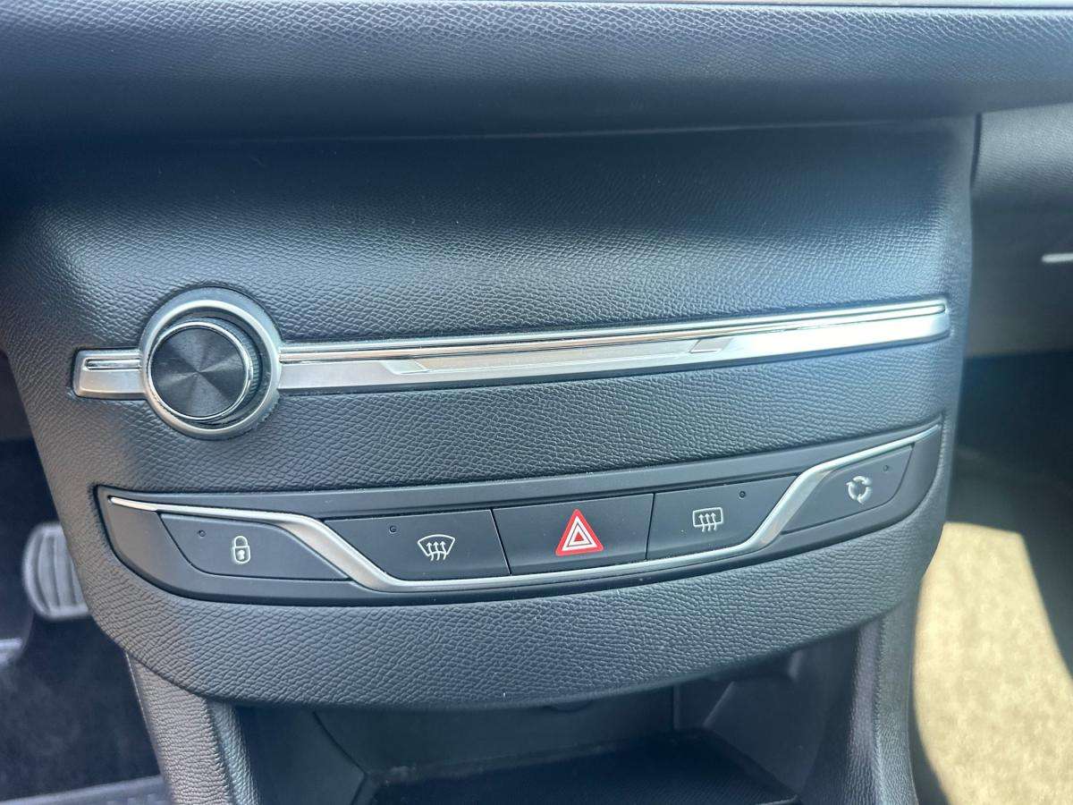 peugeot-308-sw-2020-diesel-1499cc