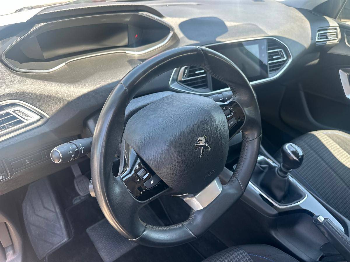 peugeot-308-sw-2020-diesel-1499cc