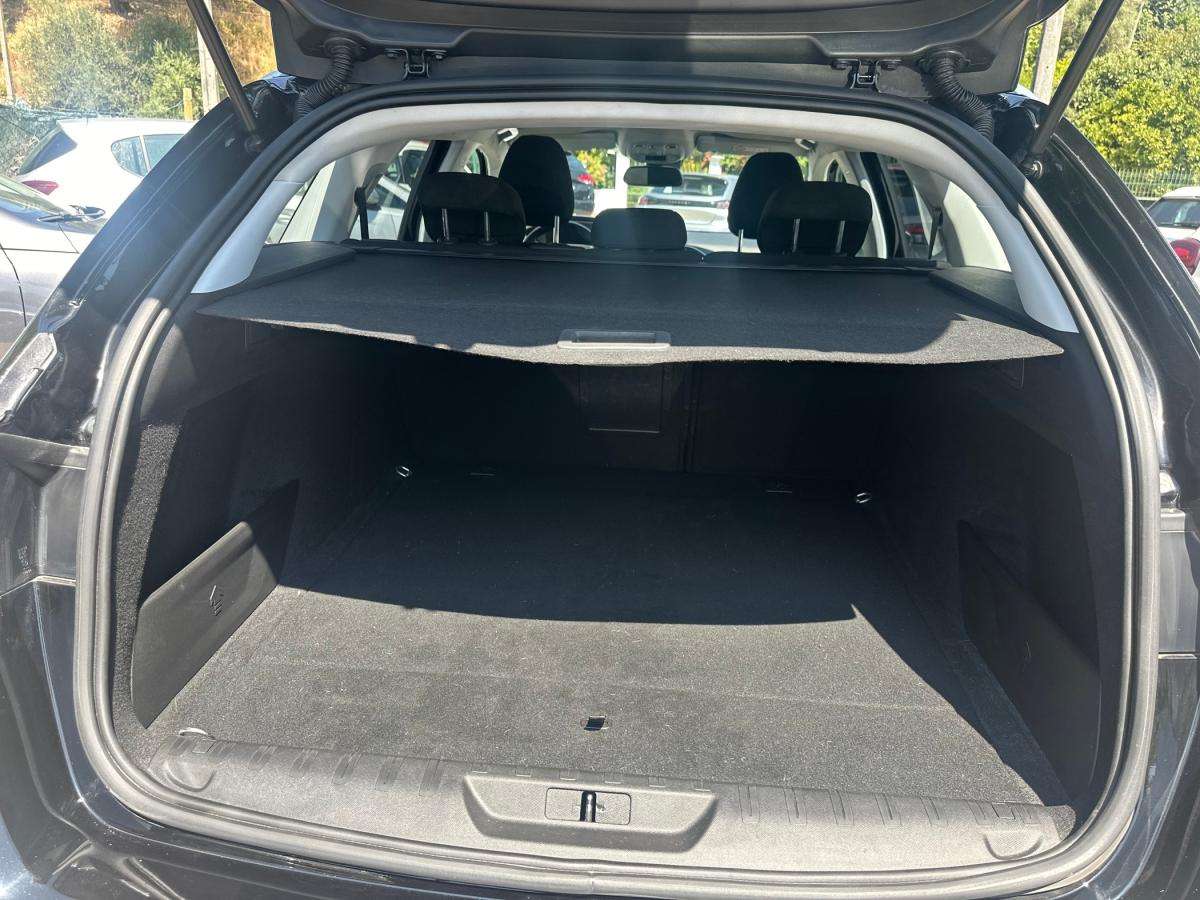peugeot-308-sw-2020-diesel-1499cc