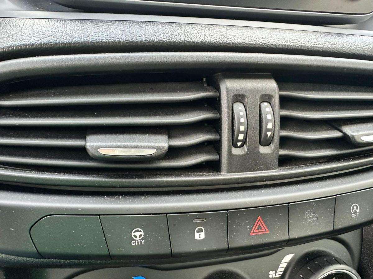 fiat-tipo-station-wagon-2019-diesel-1248cc
