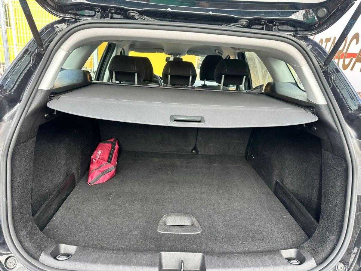 fiat-tipo-station-wagon-2019-diesel-1248cc