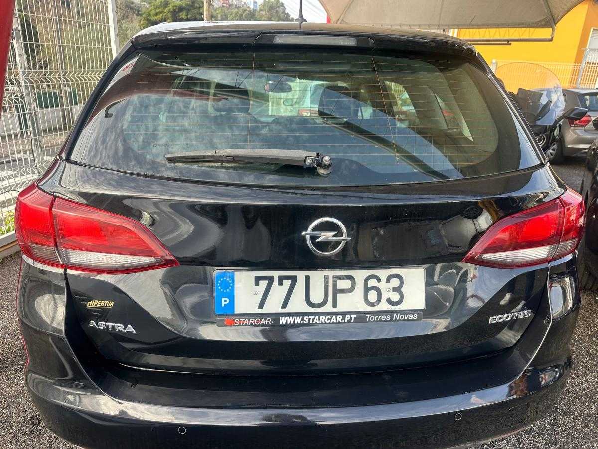 opel-astra-sport-tourer-2018-gasolina-999cc