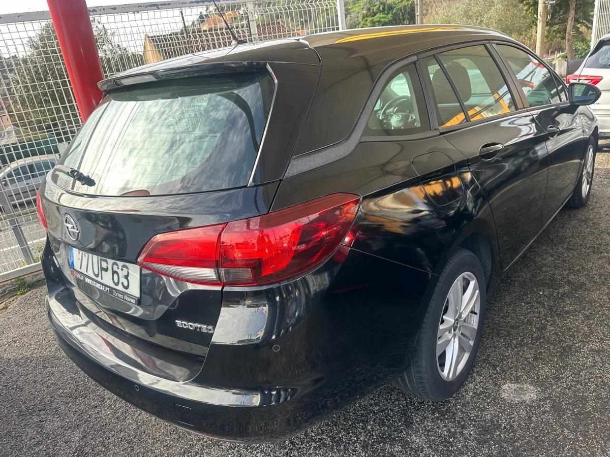 opel-astra-sport-tourer-2018-gasolina-999cc