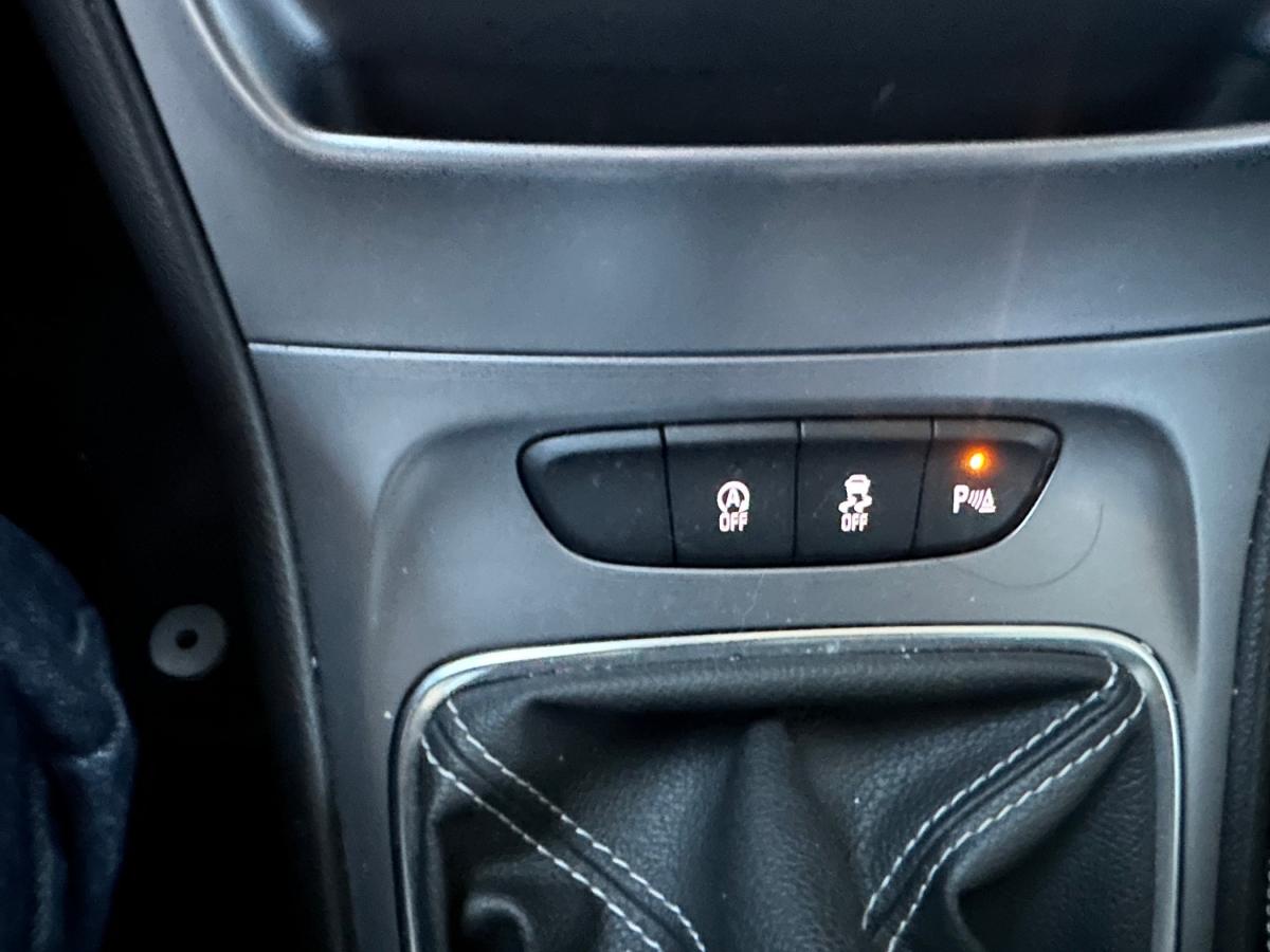 opel-astra-sport-tourer-2018-gasolina-999cc