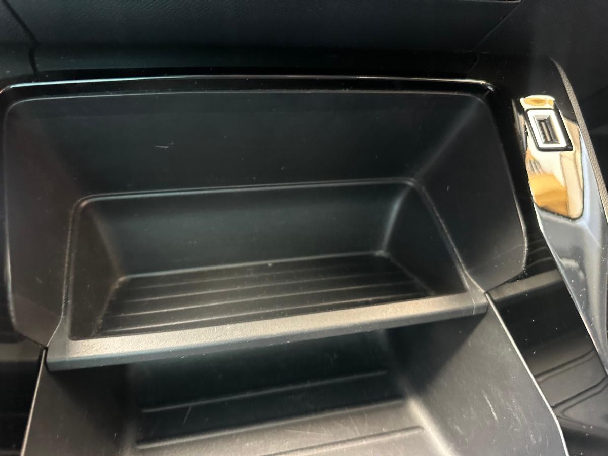 peugeot-208-2021-gasolina-1199cc