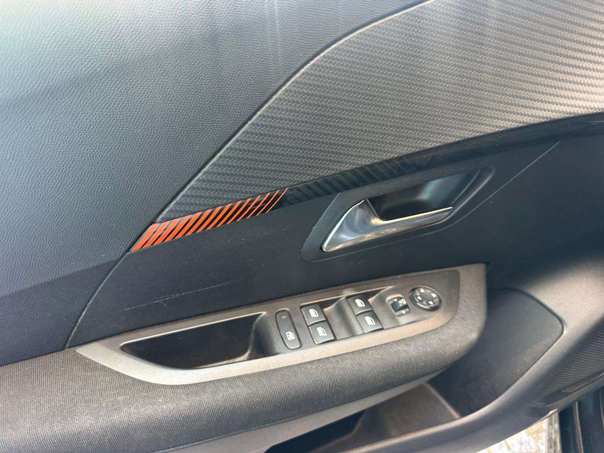 peugeot-208-2021-gasolina-1199cc