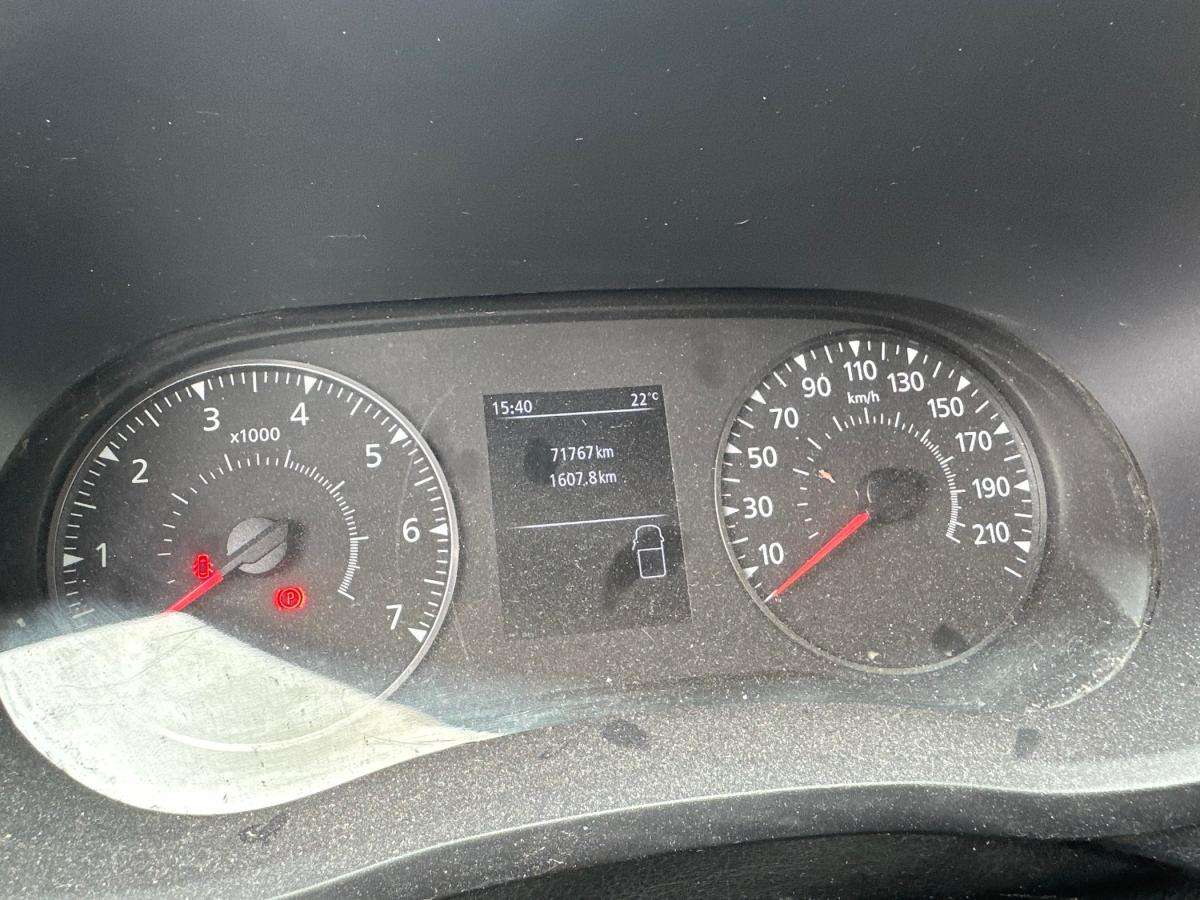 renault-master-2024-diesel-2299cc