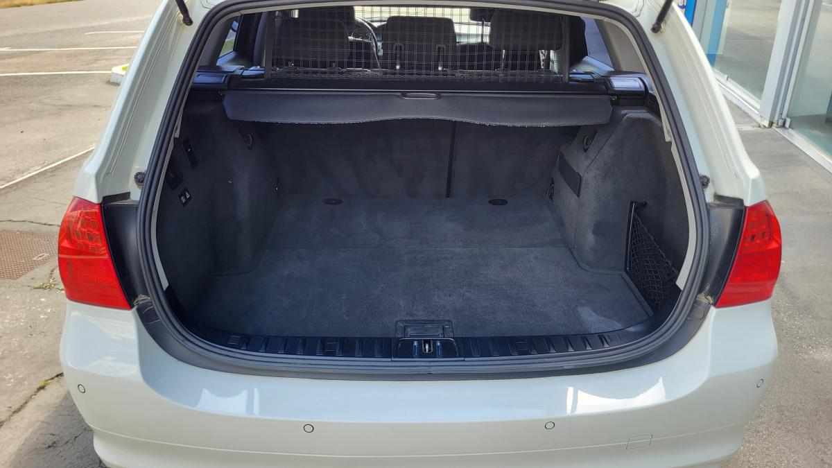 bmw-serie-3-318d-2011-diesel-1995cc