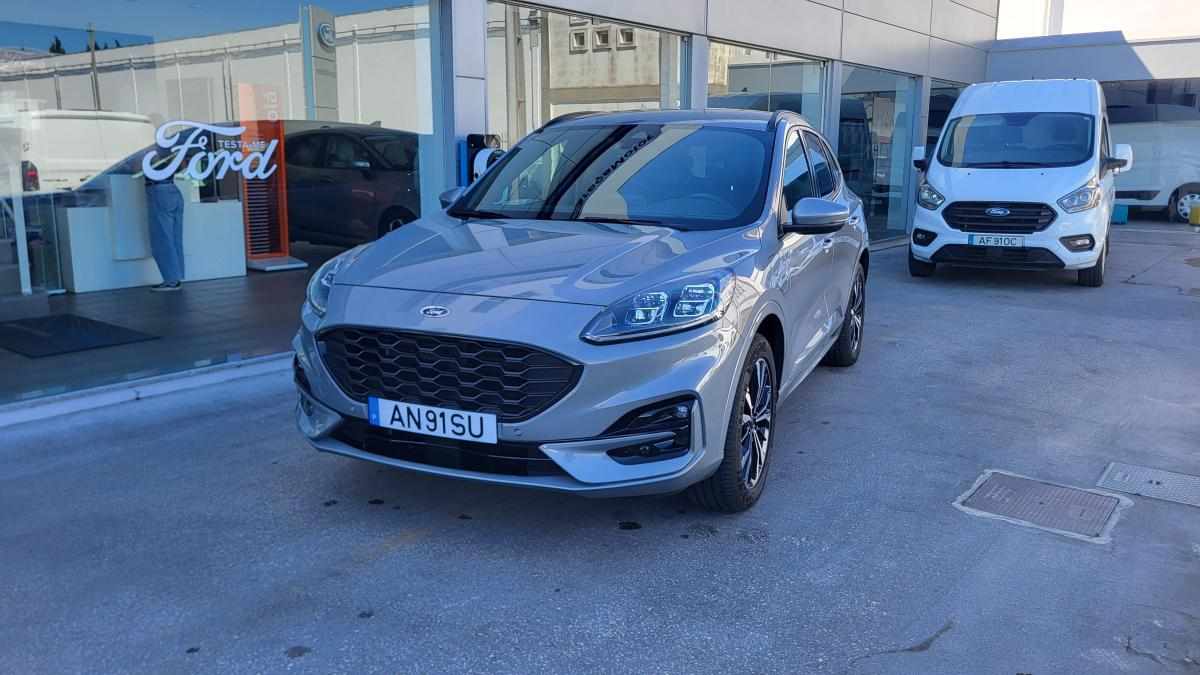 ford-kuga-2-5-plug-in-hybrid-2022-gasolina-2488cc