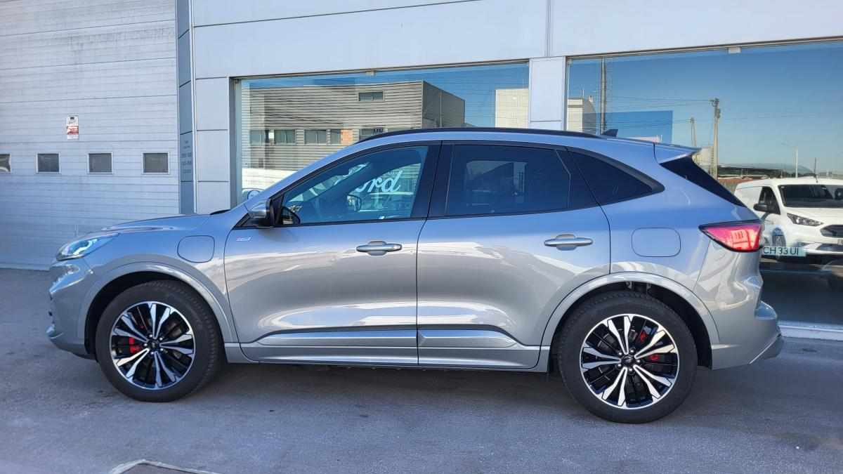ford-kuga-2-5-plug-in-hybrid-2022-gasolina-2488cc