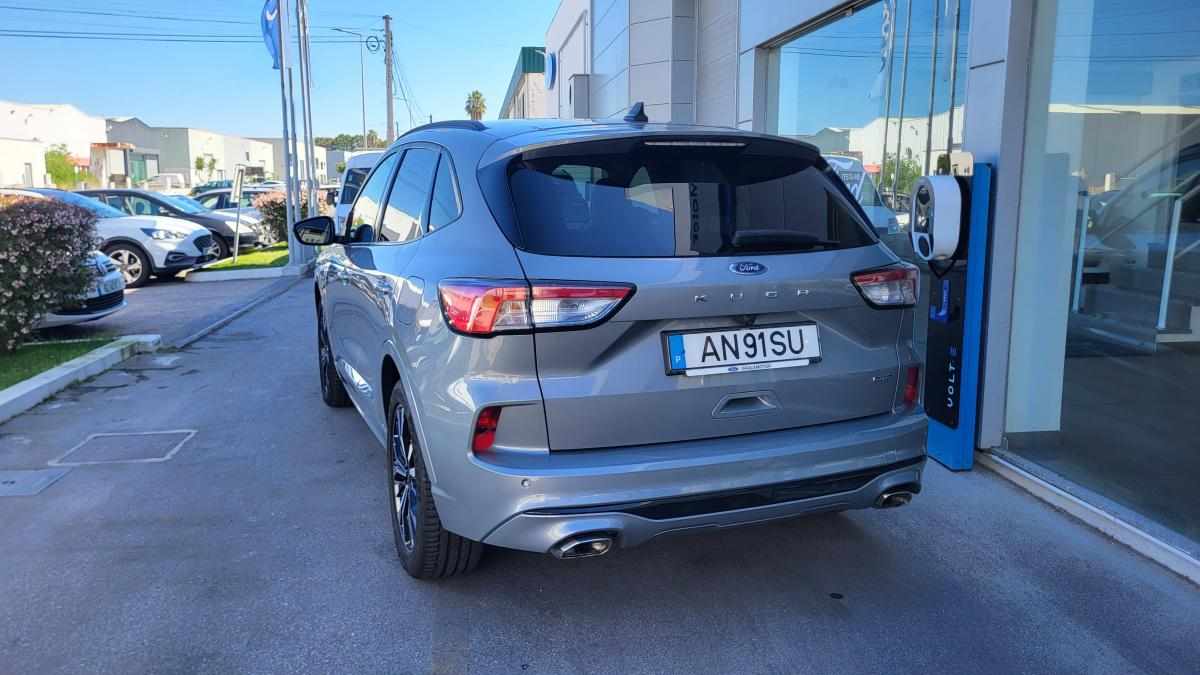 ford-kuga-2-5-plug-in-hybrid-2022-gasolina-2488cc