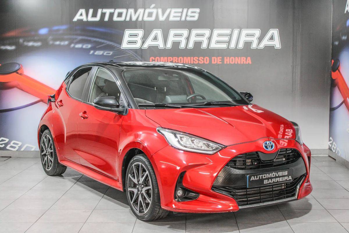 toyota-yaris-2021-hibrido-a-gasolina-1490cc