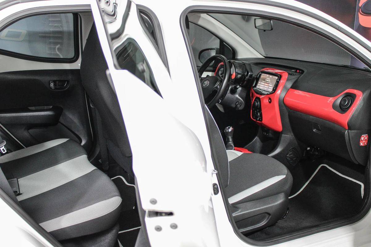 toyota-aygo-2018-gasolina-998cc