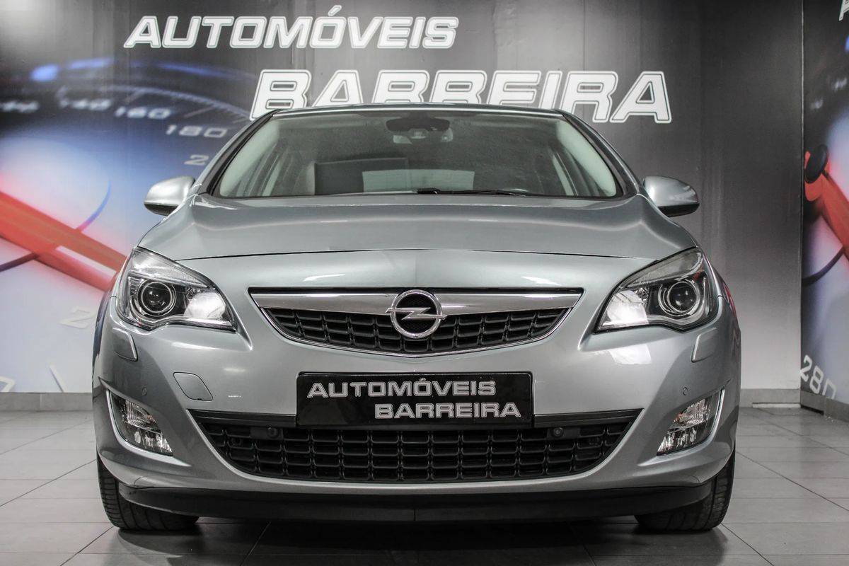 opel-astra-2010-diesel-1686cc