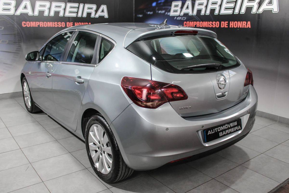 opel-astra-2010-diesel-1686cc