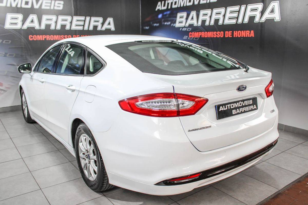 ford-mondeo-2015-diesel-1499cc