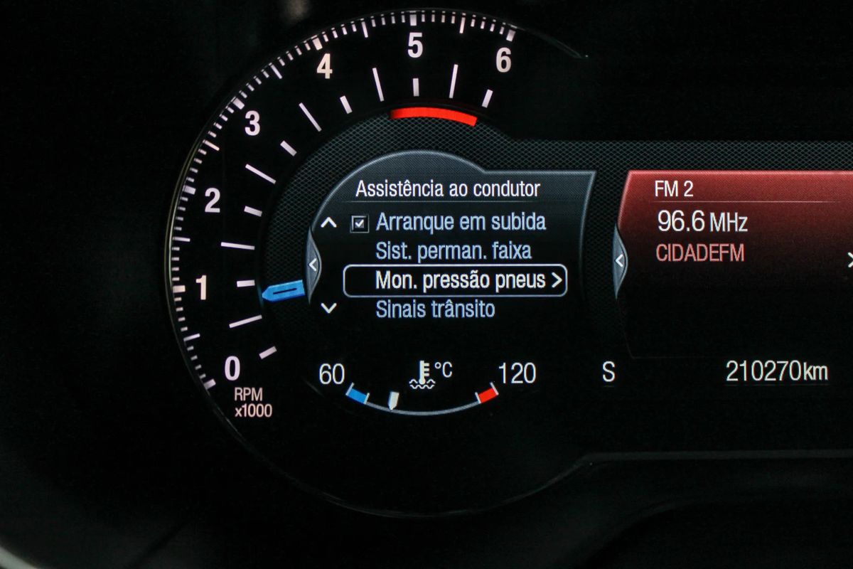 ford-mondeo-2015-diesel-1499cc