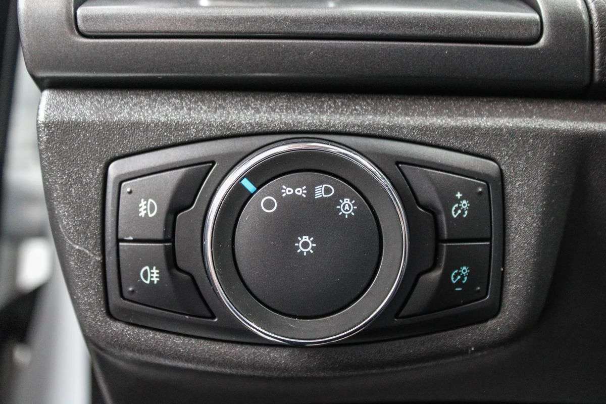 ford-mondeo-2015-diesel-1499cc