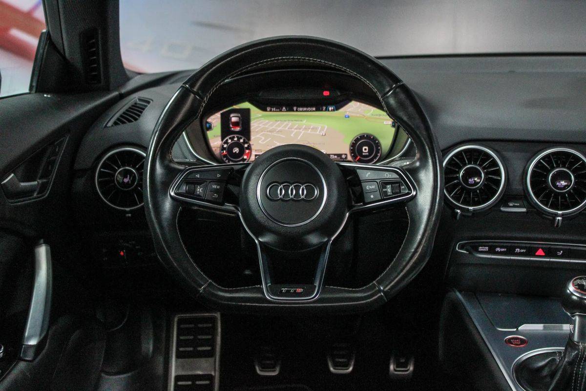 audi-tt-2015-gasolina-1984cc