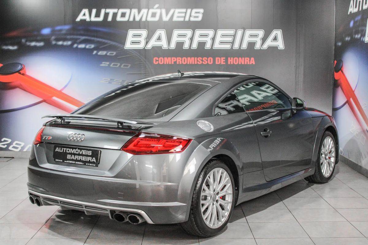 audi-tt-2015-gasolina-1984cc