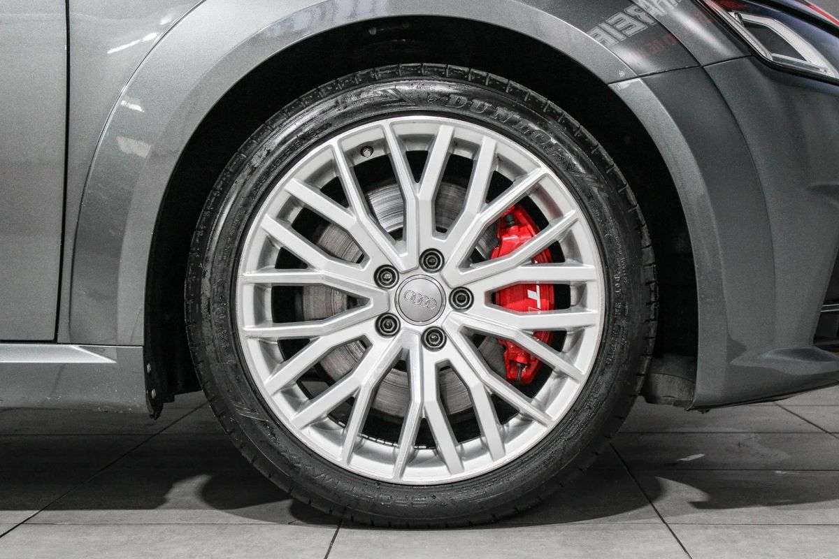 audi-tt-2015-gasolina-1984cc