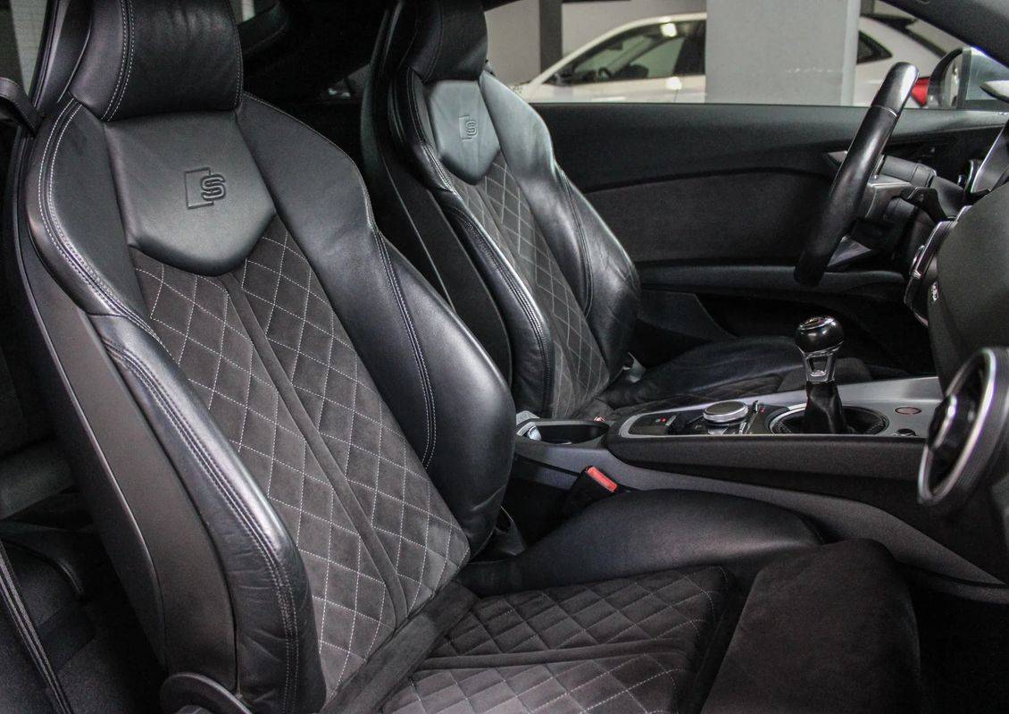 audi-tt-2015-gasolina-1984cc