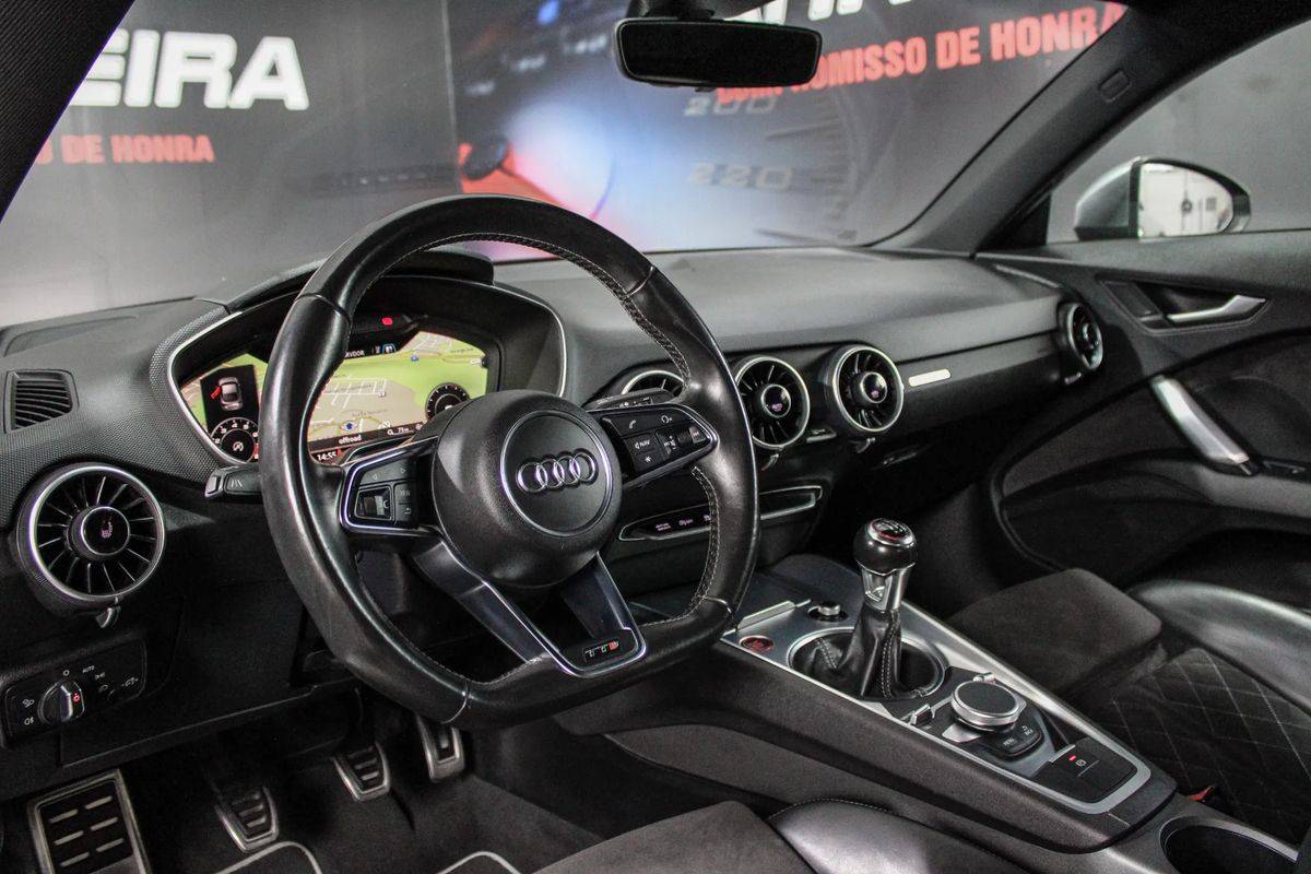 audi-tt-2015-gasolina-1984cc