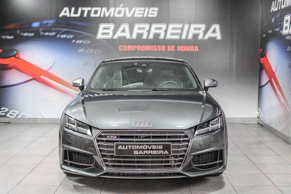 audi-tt-2015-gasolina-1984cc