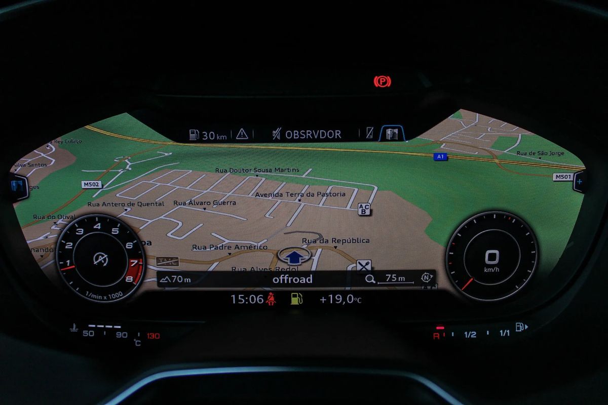 audi-tt-2015-gasolina-1984cc