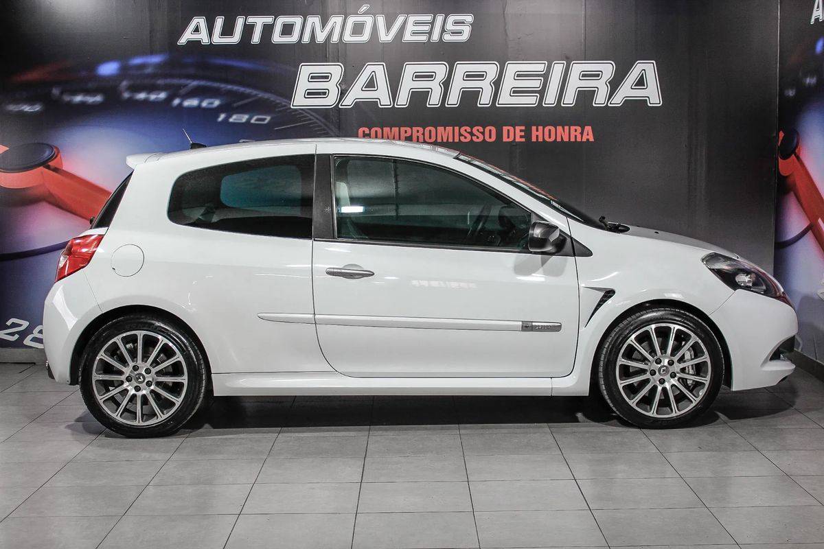 renault-clio-2011-gasolina-1998cc