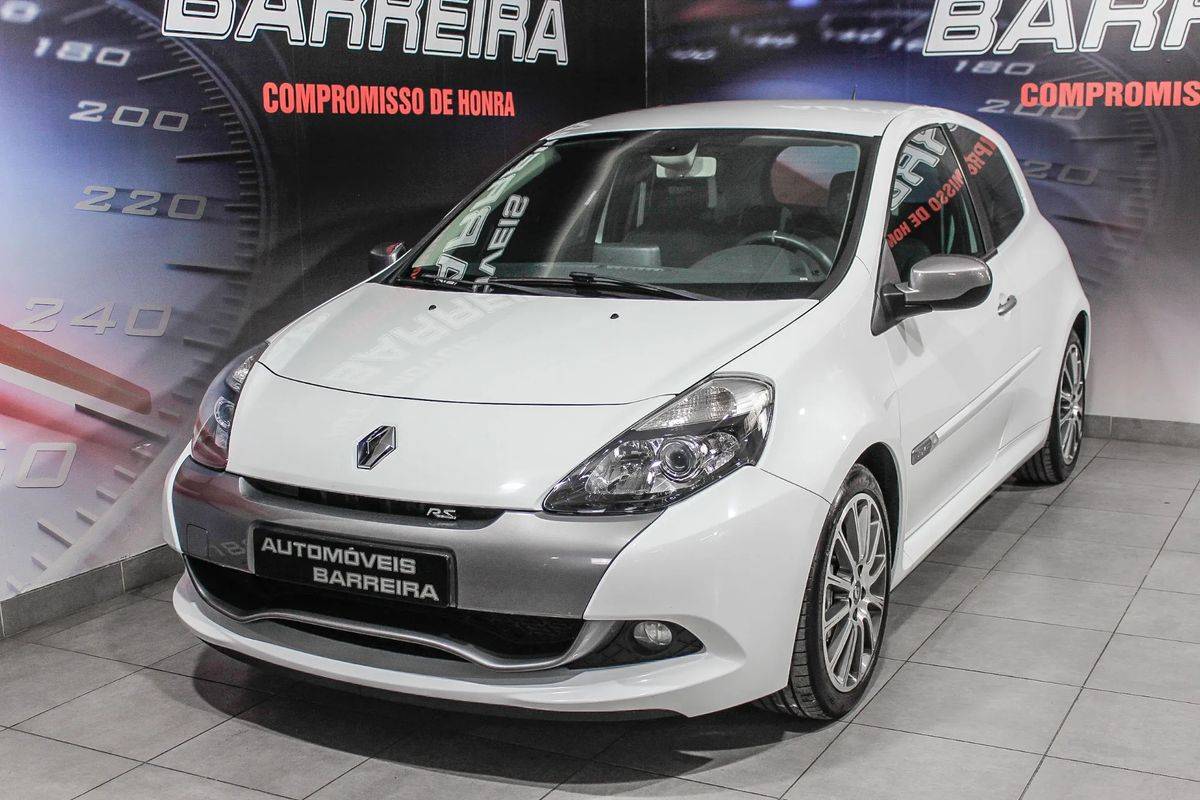 renault-clio-2011-gasolina-1998cc