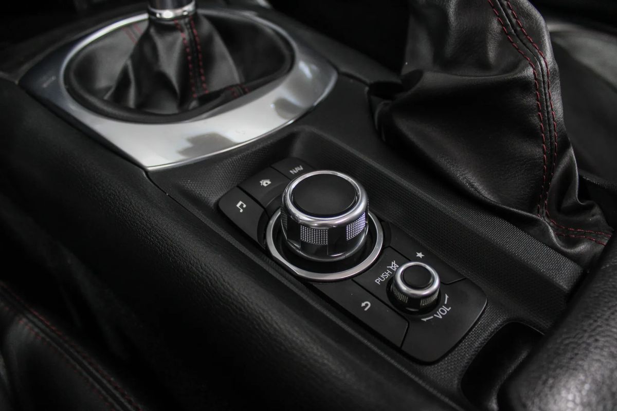 mazda-mx-5-2017-gasolina-1496cc