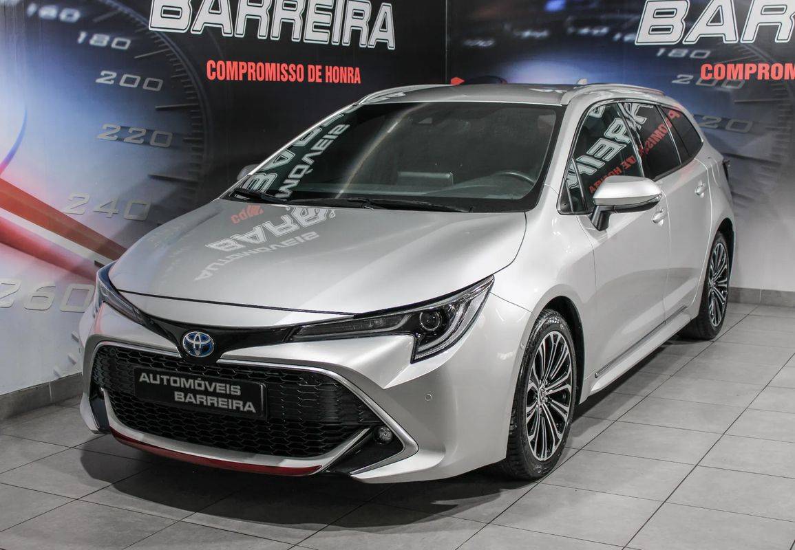 toyota-corolla-2022-hibrido-a-gasolina-1798cc