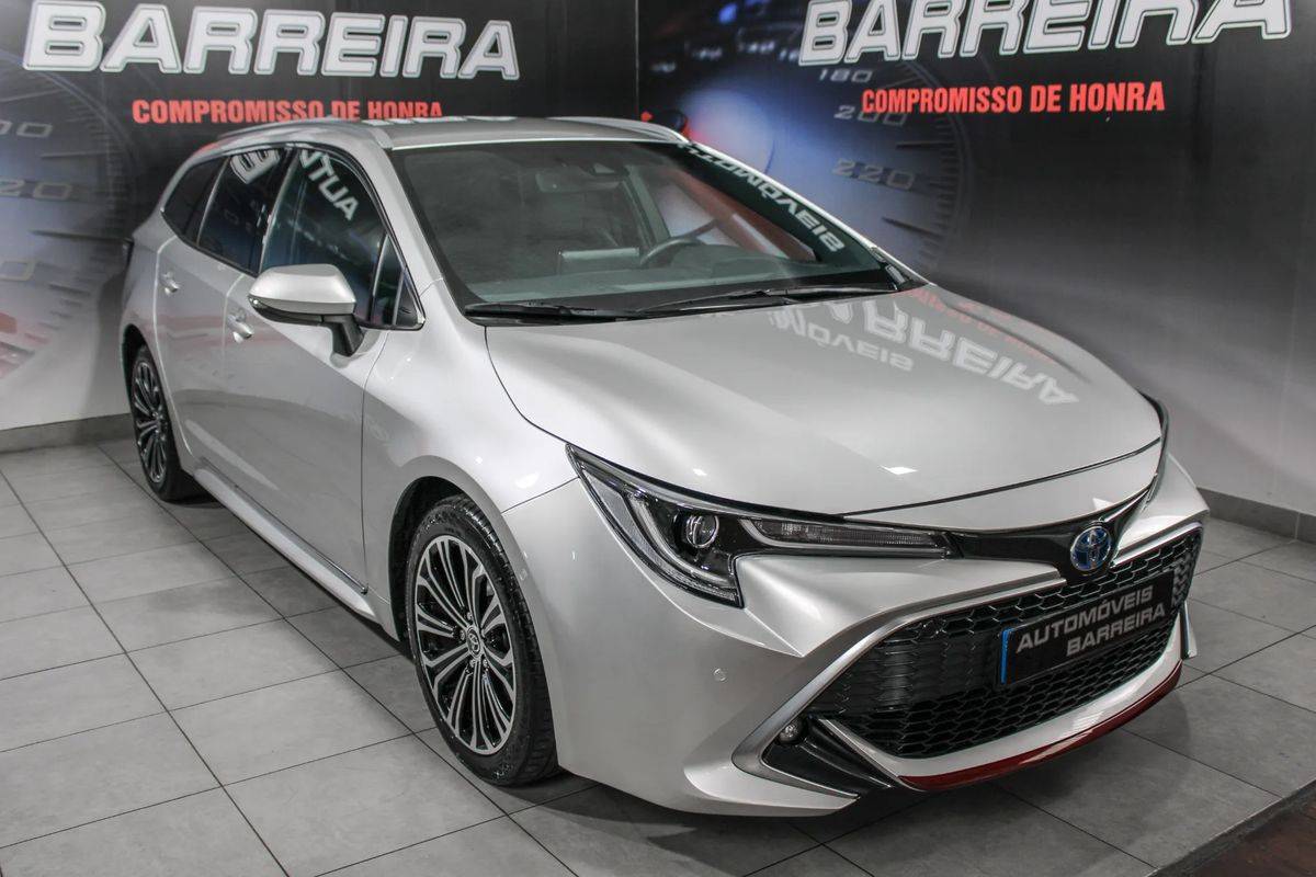 toyota-corolla-2022-hibrido-a-gasolina-1798cc