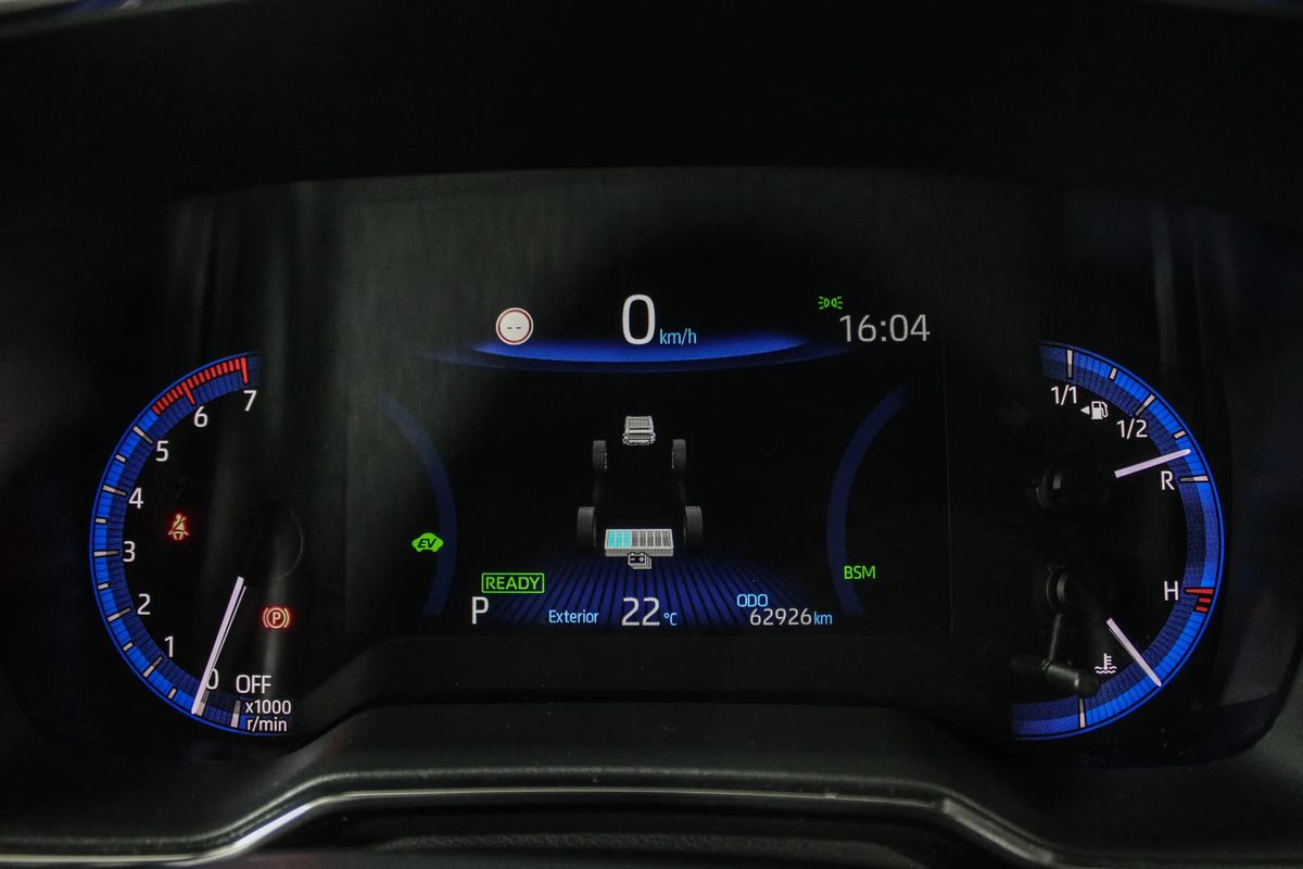 toyota-corolla-2022-hibrido-a-gasolina-1798cc