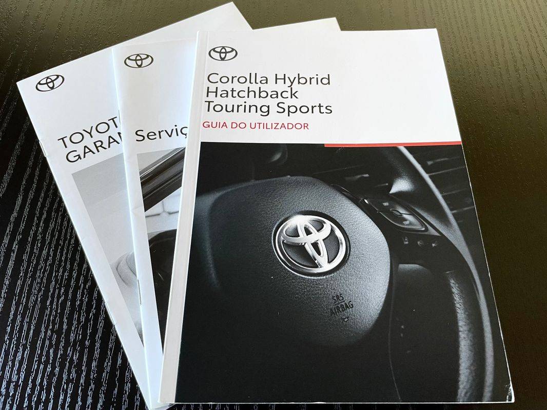 toyota-corolla-2022-hibrido-a-gasolina-1798cc