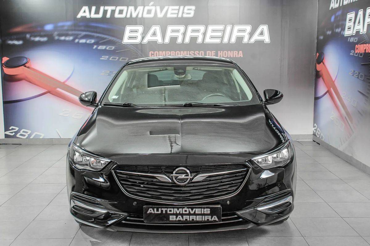 opel-insignia-2019-diesel-1598cc