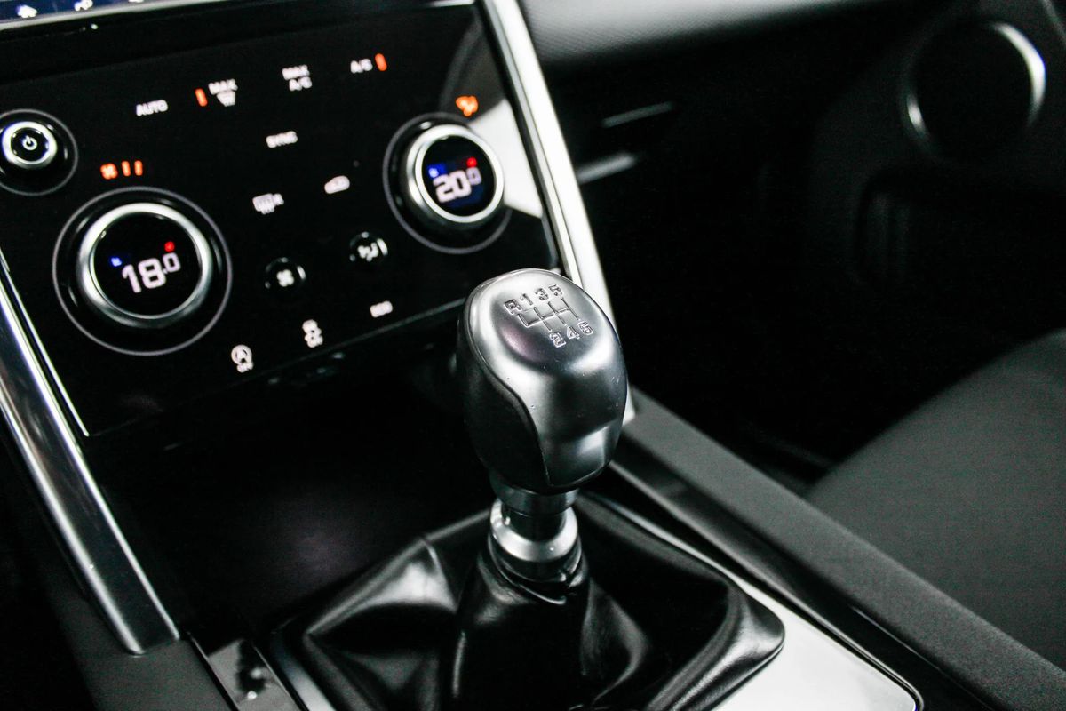 land-rover-discovery-sport-2020-diesel-1999cc