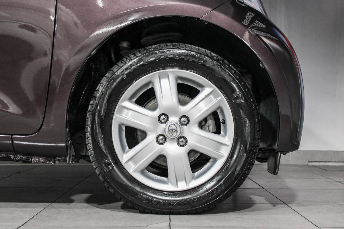 toyota-iq-2011-gasolina-998cc