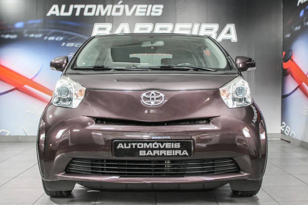 toyota-iq-2011-gasolina-998cc