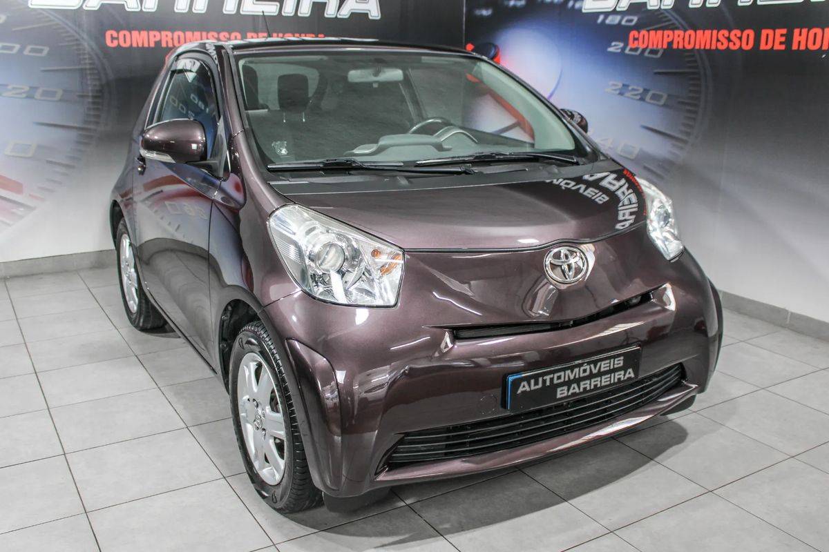 toyota-iq-2011-gasolina-998cc