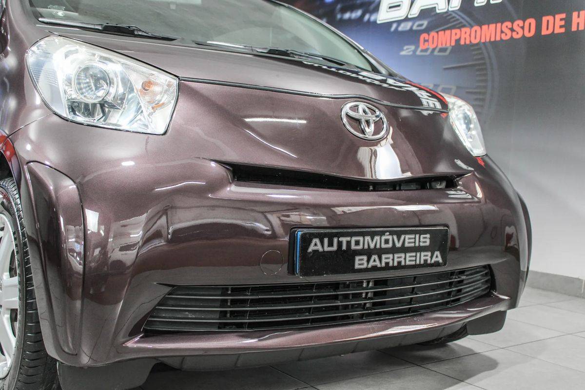 toyota-iq-2011-gasolina-998cc