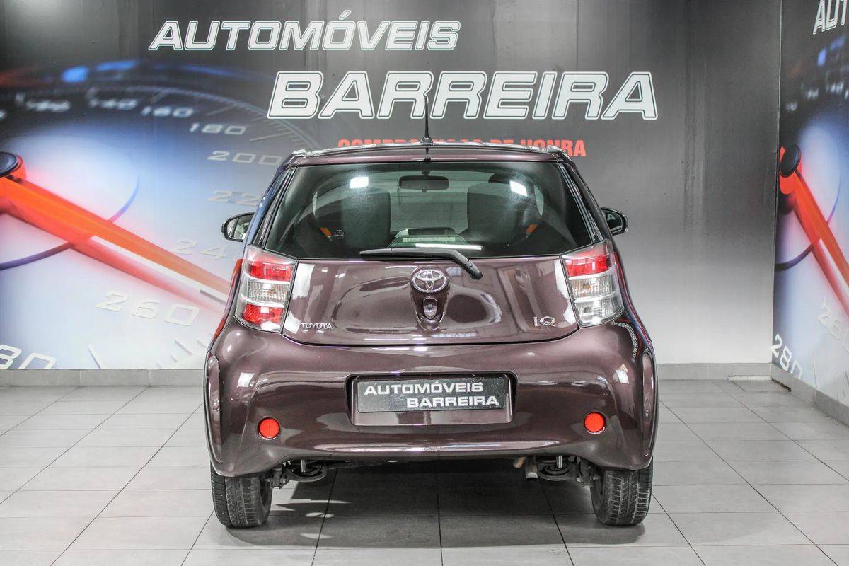 toyota-iq-2011-gasolina-998cc