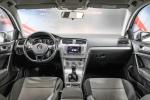 volkswagen-golf-variant-2015-diesel-1598cc