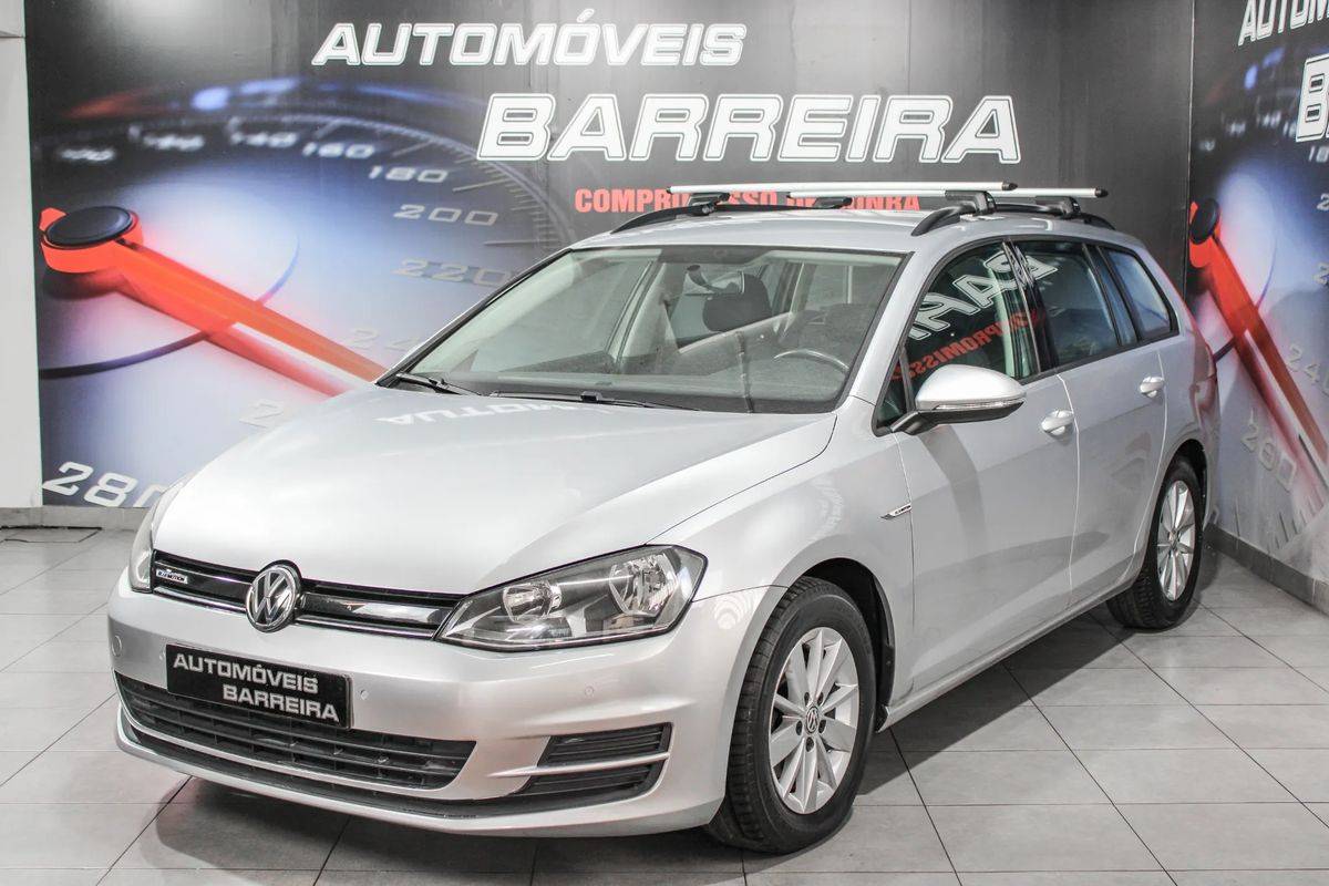 volkswagen-golf-variant-2015-diesel-1598cc