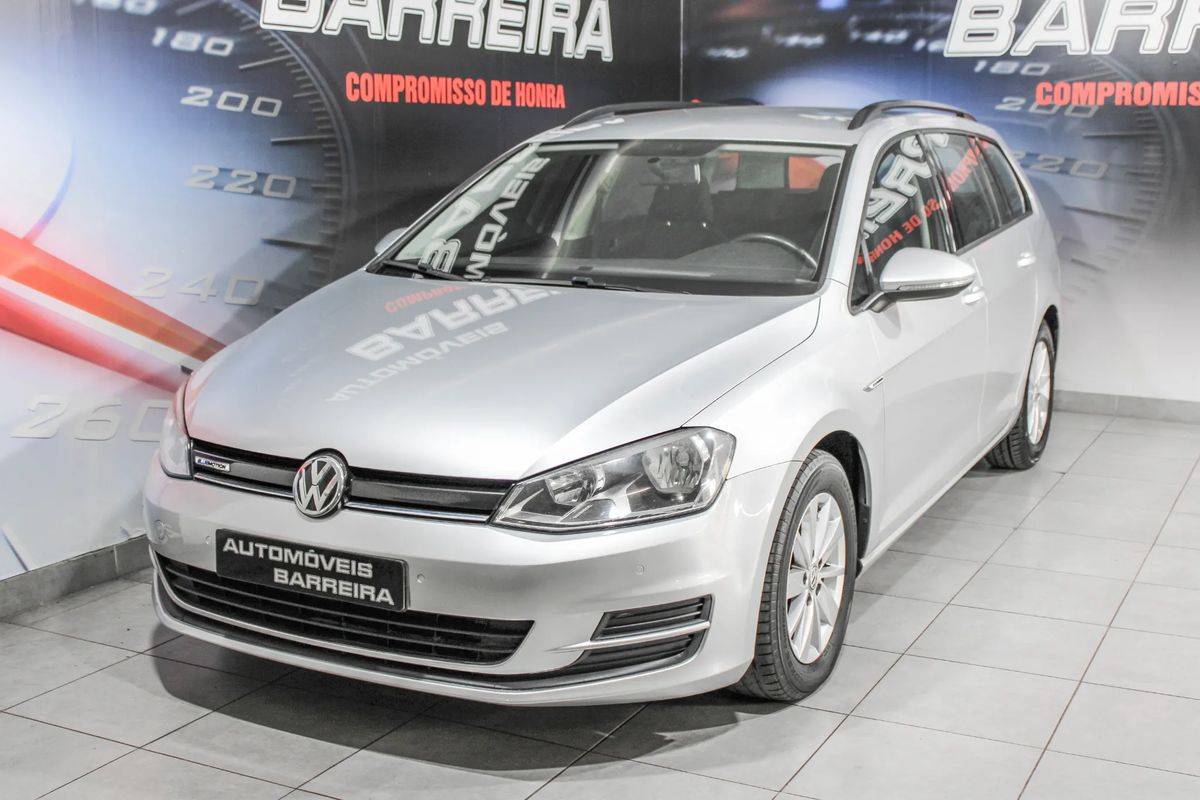 volkswagen-golf-variant-2015-diesel-1598cc